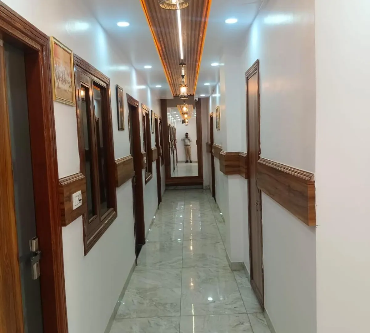 Hotel Strawberry Chandigarh
